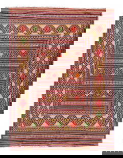 Rust Hand Knotted fine Sumac Kilim rug 4'7"X 6'4": Rust Hand Knotted fine Sumac Kilim rug 4'7"X 6'4" - CIRCA 1990, Beshir, Hand-Woven, Lamb's Wool, 300 -D14993- 862.This item is part of our fine auction collection which includes many fine home accesso