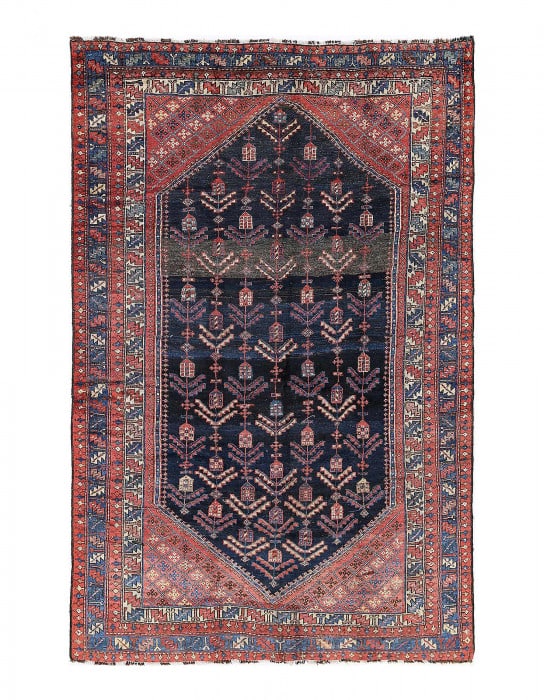 Persian Antique Hand knotted Hamdan rug 4'11'' X 8': Persian Antique Hand knotted Hamdan rug 4'11'' X 8' - 1950, Hamadan, Hand-Knotted, Lamb's Wool, 300 -D13351- 862.This item is part of our fine auction collection which includes many fine home accessor