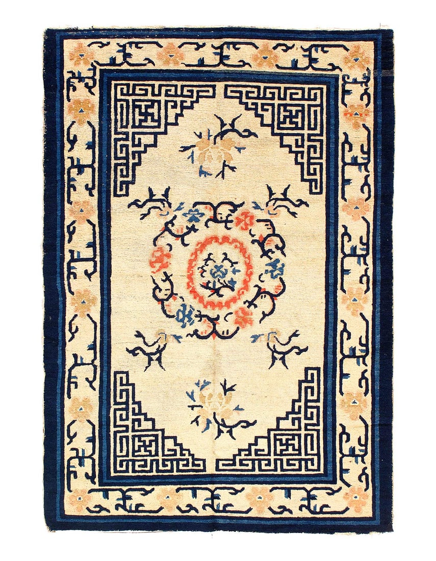 Antique Chinese Peking Rug 4'2'' X 6': Antique Chinese Peking Rug 4'2'' X 6' - Early 20th century, Peking, Hand-Knotted, Lamb's Wool, 300 -D15031- 862.This item is part of our fine auction collection which includes many fine home accessori