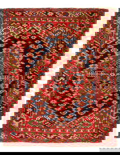Fine Hand Knotted Turkish vintage serapi 3'x 3'7": Fine Hand Knotted Turkish vintage serapi 3'x 3'7" - CIRCA 1940, Turkish, Hand-Knotted, Lamb's Wool, 300 -D09277- 862.This item is part of our fine auction collection which includes many fine home acce