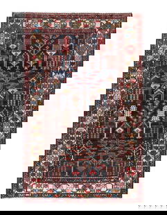 Fine Hand knotted Persian Antique Bakhtiari rug 4'11'' X 7'9'': Fine Hand knotted Persian Antique Bakhtiari rug 4'11'' X 7'9'' - 1950, Bakhtiari, Hand-Knotted, Lamb's Wool, 300 -D13348- 862.This item is part of our fine auction collection which includes many fine