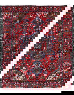 Persian Antique Bakhtiari rug 5'2'' X 6'5'': Persian Antique Bakhtiari rug 5'2'' X 6'5'' - 1950, Bakhtiari, Hand-Knotted, Lamb's Wool, 300 -D13349- 862.This item is part of our fine auction collection which includes many fine home accessories in
