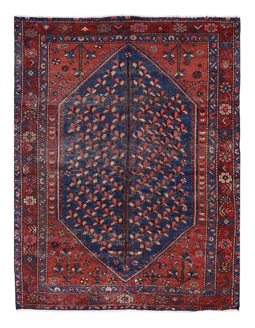 Persian Antique Hamadan rug 5' X 6'5'': Persian Antique Hamadan rug 5' X 6'5'' - Circa 1920, Hamadan, Hand-Knotted, Lamb's Wool, 300 -D13671- 862.This item is part of our fine auction collection which includes many fine home accessories inc
