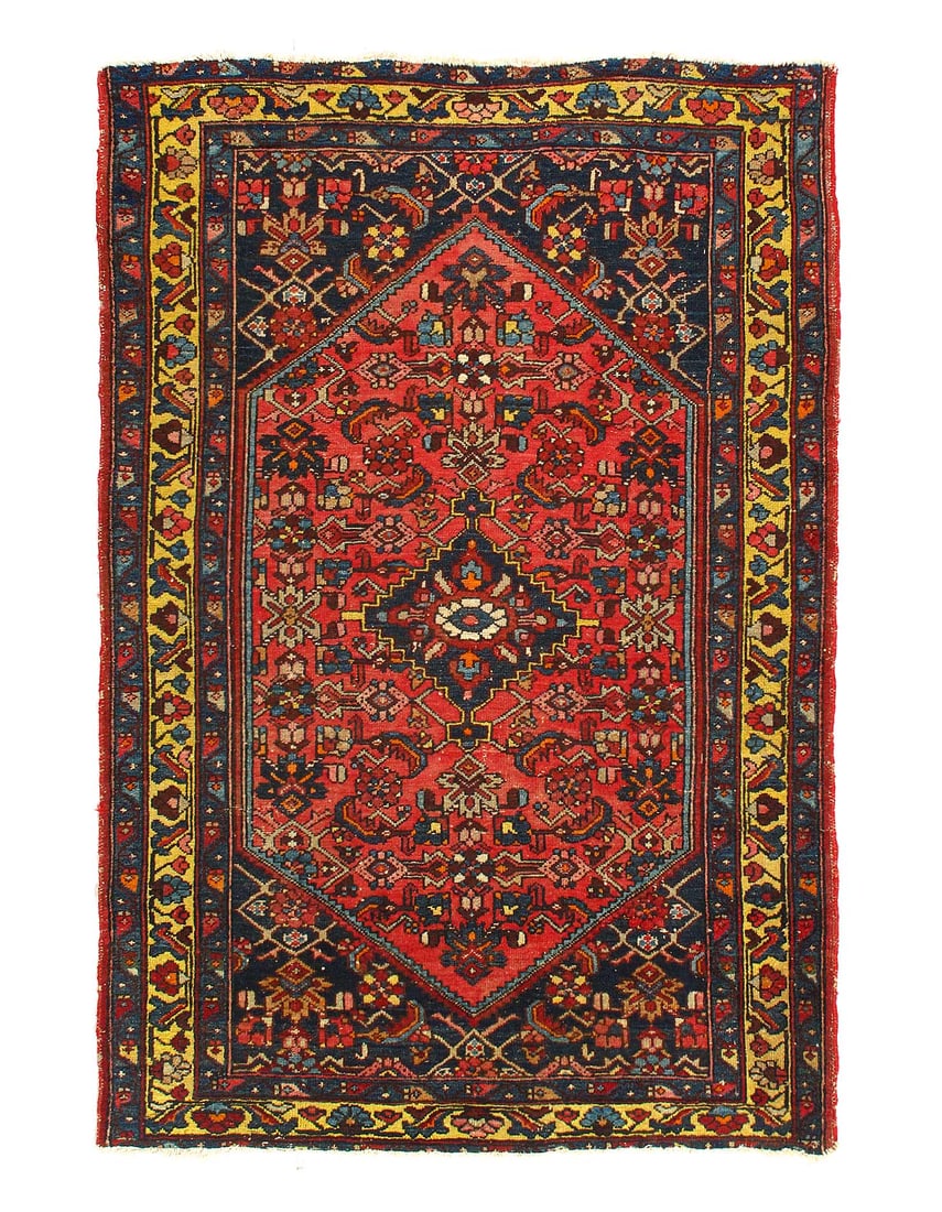 Persian Antique Hamadan rug 4'3'' X 6'5'': Persian Antique Hamadan rug 4'3'' X 6'5'' - 1950, Hamadan, Hand-Knotted, Lamb's Wool, 300 -D12105- 862.This item is part of our fine auction collection which includes many fine home accessories includ