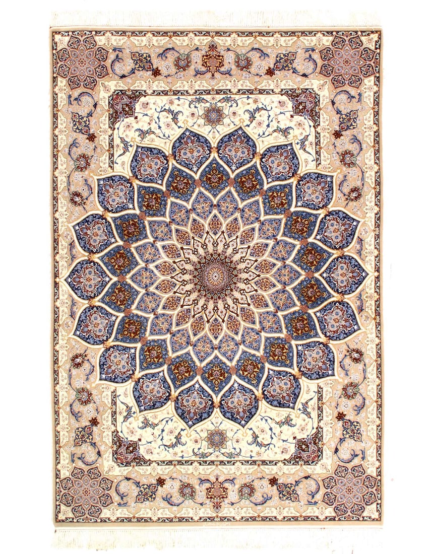 Fine Hand Knotted Silk & wool Persian Isfahan 5'3'' X 7'11'': Fine Hand Knotted Silk & wool Persian Isfahan 5'3'' X 7'11'' - New, Isfahan, Hand-Knotted, Wool & Silk, 300 -D14263- 862.This item is part of our fine auction collection which includes many fine home