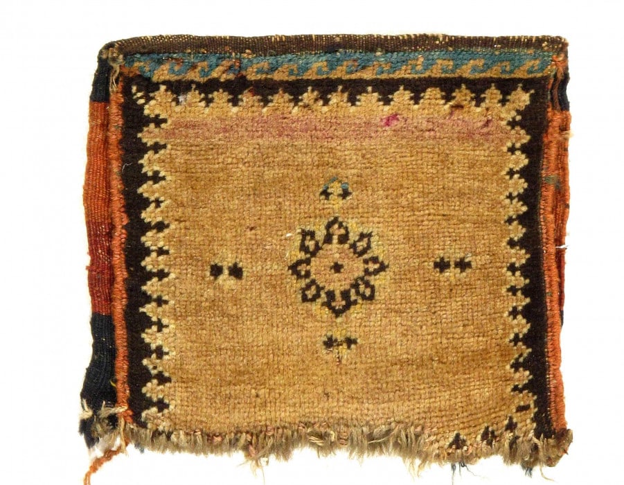 Persian Antique Saddle Bag 8"X 9": Persian Antique Saddle Bag 8"X 9" - CIRCA 1920, Shiraz, Hand-Knotted, Lamb's Wool, 300 -D11916- 862.This item is part of our fine auction collection which includes many fine home accessories including