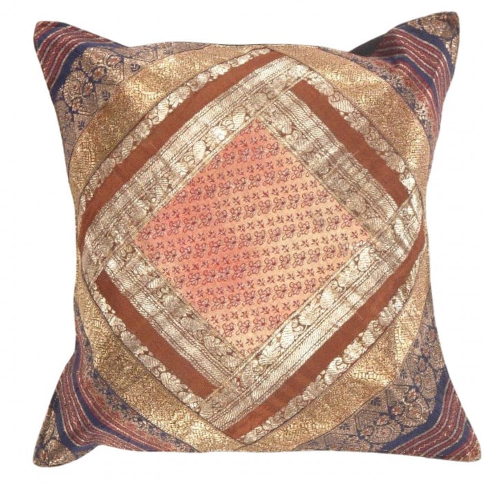 Vintage Sari silk Square Pillow Case 16 ": Vintage Sari silk Square Pillow Case 16 " - N/A, Traditional, Hand-Woven, sari Silk, 300 -Pss 148- 862.This item is part of our fine auction collection which includes many fine home accessories includ