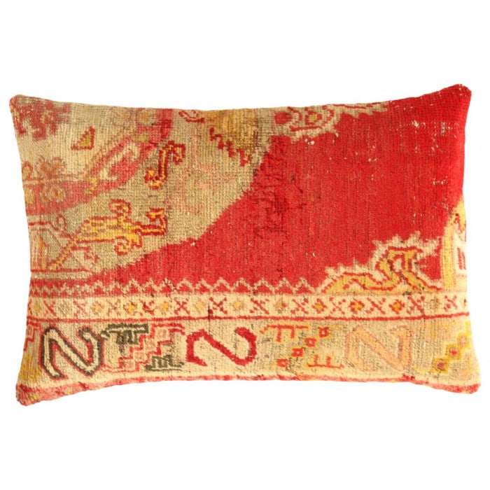 Vintage Turkish Pasargad Hand Knotted Pillow 16'' X 24'': Vintage Turkish Pasargad Hand Knotted Pillow 16'' X 24'' - New, Turkish, Hand-made, Lamb's Wool, 300 -K 202- 862.This item is part of our fine auction collection which includes many fine home accessor