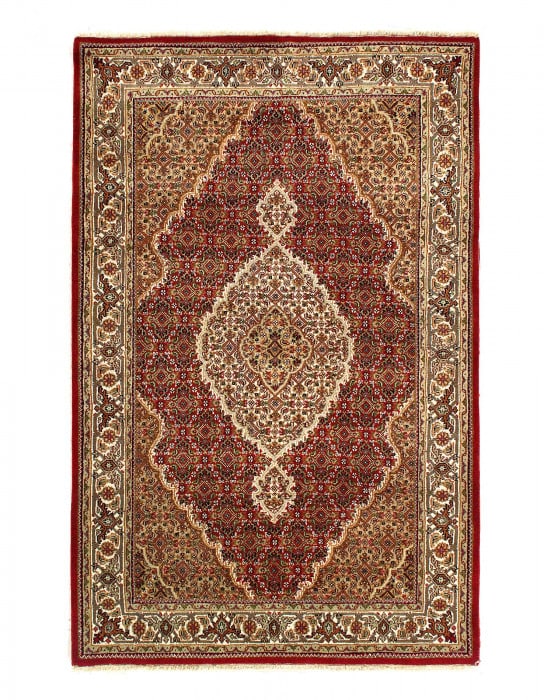 Genuine Tabriz Fish Design Silk & Wool Pile Rug 4' X 6': Genuine Tabriz Fish Design Silk & Wool Pile Rug 4' X 6' - NEW, Tabriz, Hand-Knotted, Wool & Silk, 300 -D14987- 862.This item is part of our fine auction collection which includes many fine home access
