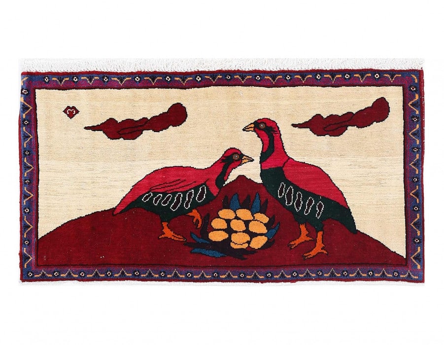 Fine Hand knotted Persian shiraz rug (1 of 4)