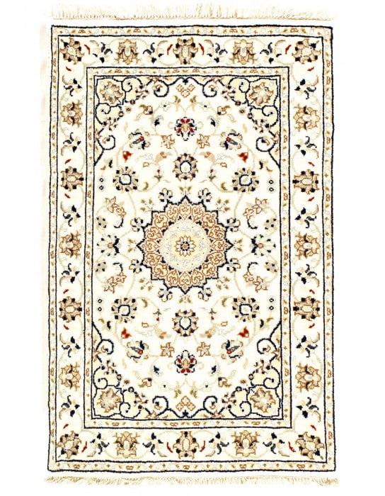 Fine Hand Knotted Nain 2 ' X 3' (1 of 3)