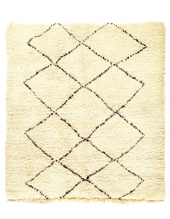 Fine Hand Knotted Vintage Moroccon rug 5'6'' X 6' (1 of 4)
