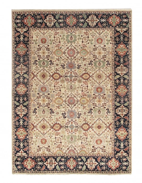 Ivory Persian Serapi design 9' X 12': Ivory Persian Serapi design 9' X 12' - New, Serapi, Hand-Knotted, Lamb's Wool, 300 -D10170- 862.This item is part of our fine auction collection which includes many fine home accessories including ant
