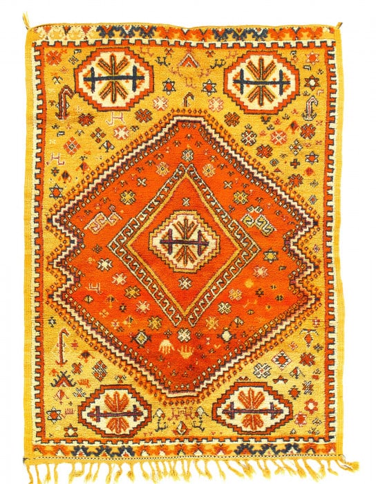 Vintage hand Knotted Moroccan Rug 4'7'' X 6'4'': Vintage hand Knotted Moroccan Rug 4'7'' X 6'4'' - 1960, Moroccan, Hand-Knotted, Lamb's Wool, 300 -D12252- 862.This item is part of our fine auction collection which includes many fine home accessories