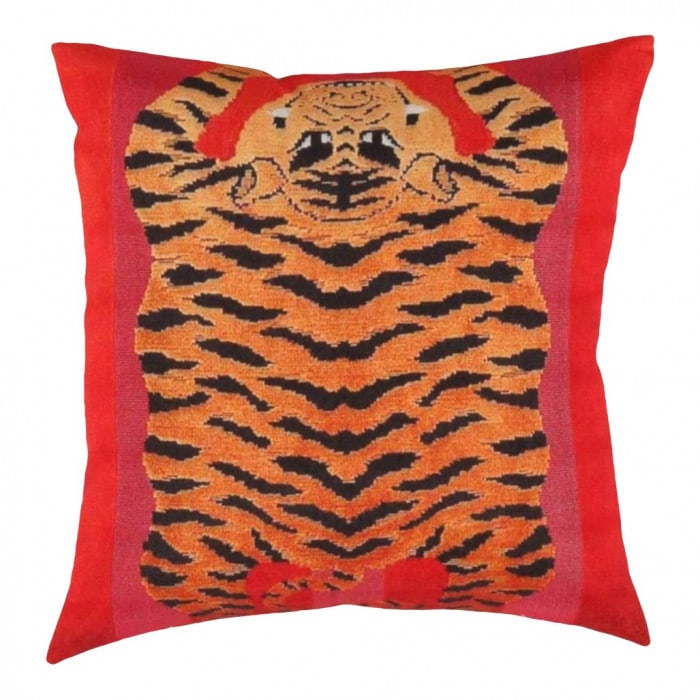 Turkish Fine Silk Style Pillow 24": Turkish Fine Silk Style Pillow 24" - New, Animal, Handmade , Pure Silk, 300 -PPS 39B- 862.This item is part of our fine auction collection which includes many fine home accessories including antique r