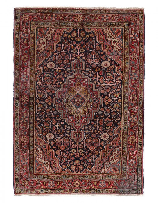 Navy Blue Fine Hand knotted Persian Antique Sarouk 3'6'' X 5'2'': Navy Blue Fine Hand knotted Persian Antique Sarouk 3'6'' X 5'2'' - 1950, Sarouk, Hand-Knotted, Lamb's Wool, 300 -D13943- 862.This item is part of our fine auction collection which includes many fine