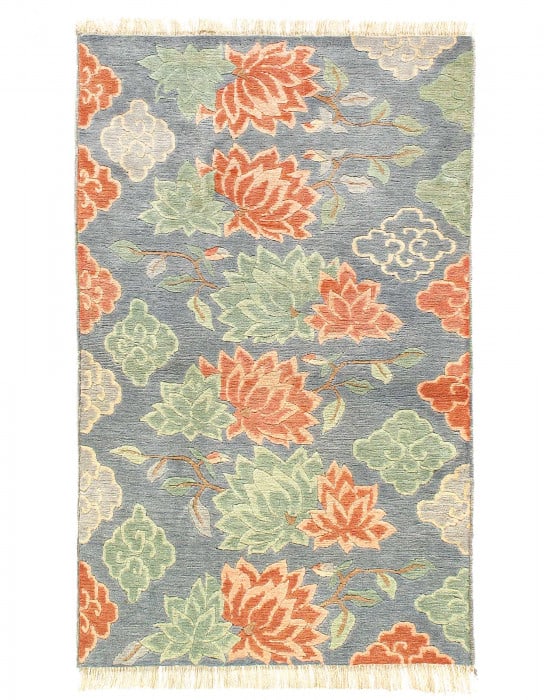Fine Hand knotted Modern Rug 2'4'' X 3'7'': Fine Hand knotted Modern Rug 2'4'' X 3'7'' - New, Modern, Hand-Knotted, Lamb's Wool, 300 -D11224- 862.This item is part of our fine auction collection which includes many fine home accessories includi