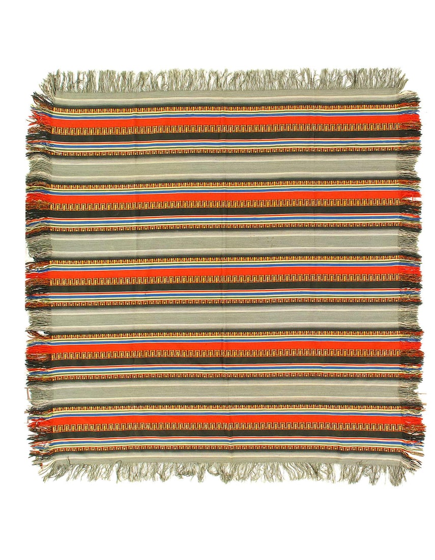 Fine Hand Knotted flat Weave vintage Textile 5'X 5'2": Fine Hand Knotted flat Weave vintage Textile 5'X 5'2" - circa 1960, Flat Weave, Hand-Woven, Lamb's Wool, 300 -D12704- 862.This item is part of our fine auction collection which includes many fine home