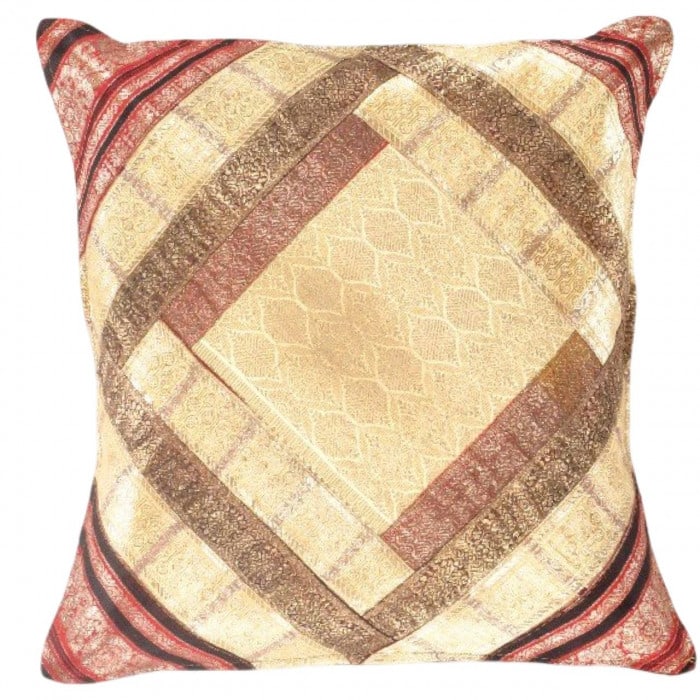 Vintage Sari silk Square Pillow Case 16 ": Vintage Sari silk Square Pillow Case 16 " - N/A, Traditional, Hand-Woven, sari Silk, 300 -PSS 197- 862.This item is part of our fine auction collection which includes many fine home accessories includ