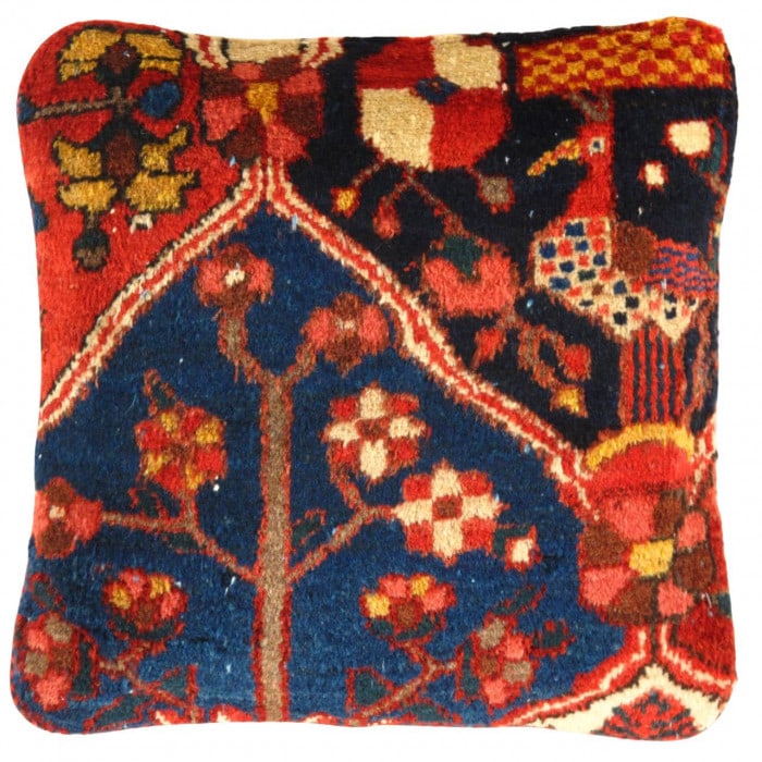 Pasargad Vintage Hand Knotted Farahan Rug Pillow 20": Pasargad Vintage Hand Knotted Farahan Rug Pillow 20" - N/A, Farahan, Hand-Woven, Lamb's Wool, 300 -K 217- 862.This item is part of our fine auction collection which includes many fine home accessories