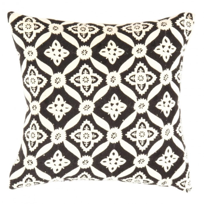 Hand-Made Gloria Collection Pillows 16": Hand-Made Gloria Collection Pillows 16" - New, Casual, Hand-made, Cotton, 300 -GL 15 A- 862.This item is part of our fine auction collection which includes many fine home accessories including antique