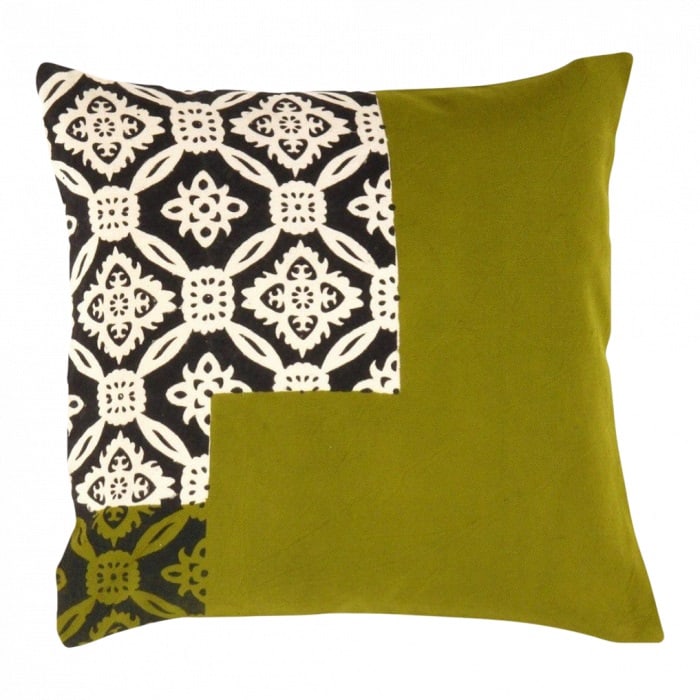 Hand-Made Gloria Collection Pillows 16": Hand-Made Gloria Collection Pillows 16" - New, Casual, Hand-made, Cotton, 300 -GL 13- 862.This item is part of our fine auction collection which includes many fine home accessories including antique