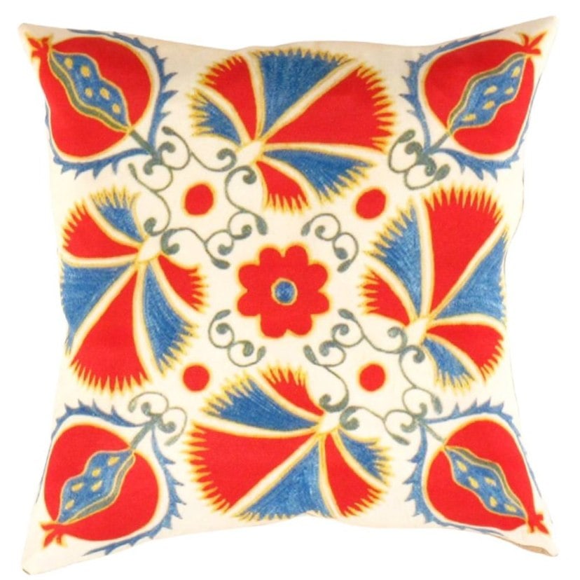 Turkish Suzani Design Pillow 20"x20": Turkish Suzani Design Pillow 20"x20" - New, Suzani, Handmade , Pure Silk, 300 -TSP 300M- 862.This item is part of our fine auction collection which includes many fine home accessories including antiqu