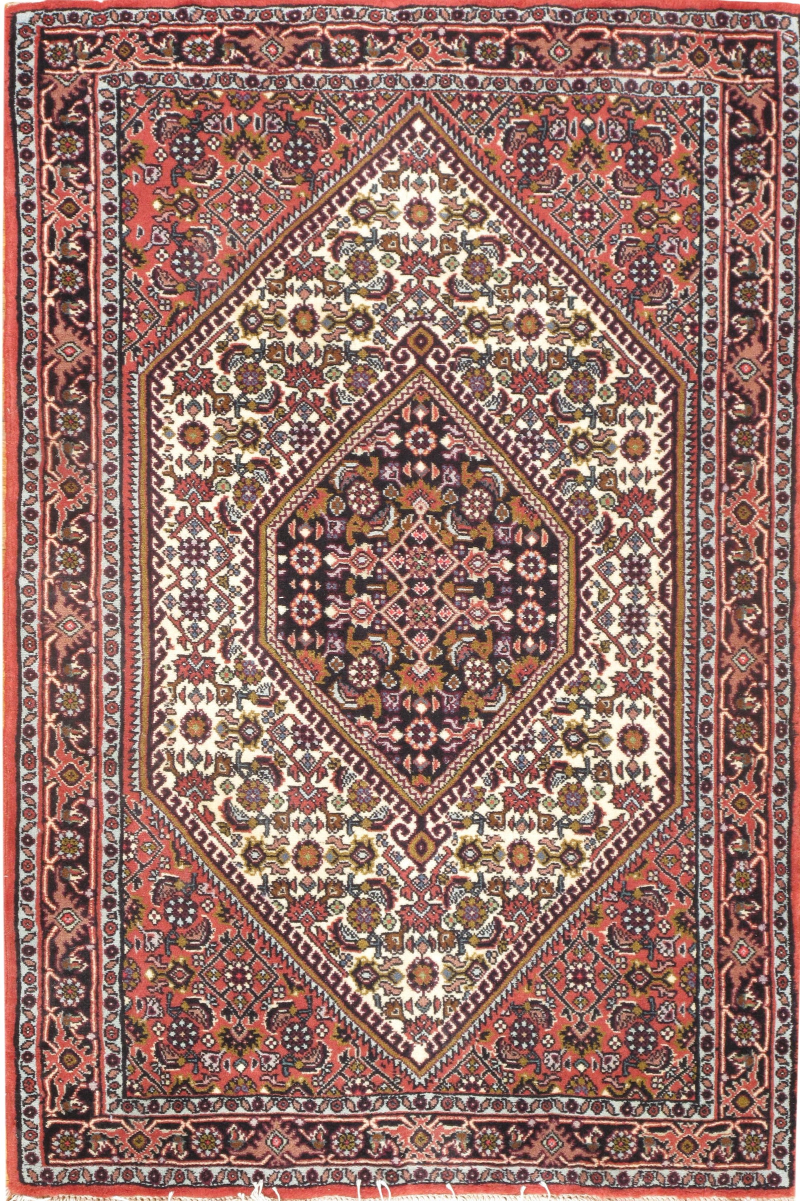 Persian Bidjar Hand-Knotted Rug - 2'4" x 3'7: Persian Bidjar Hand-Knotted Rug - 2'4" x 3'7 - , Traditional, Hand-Knotted, Wool, 300 -D05516- 862.This item is part of our fine auction collection which includes many fine home accessories including