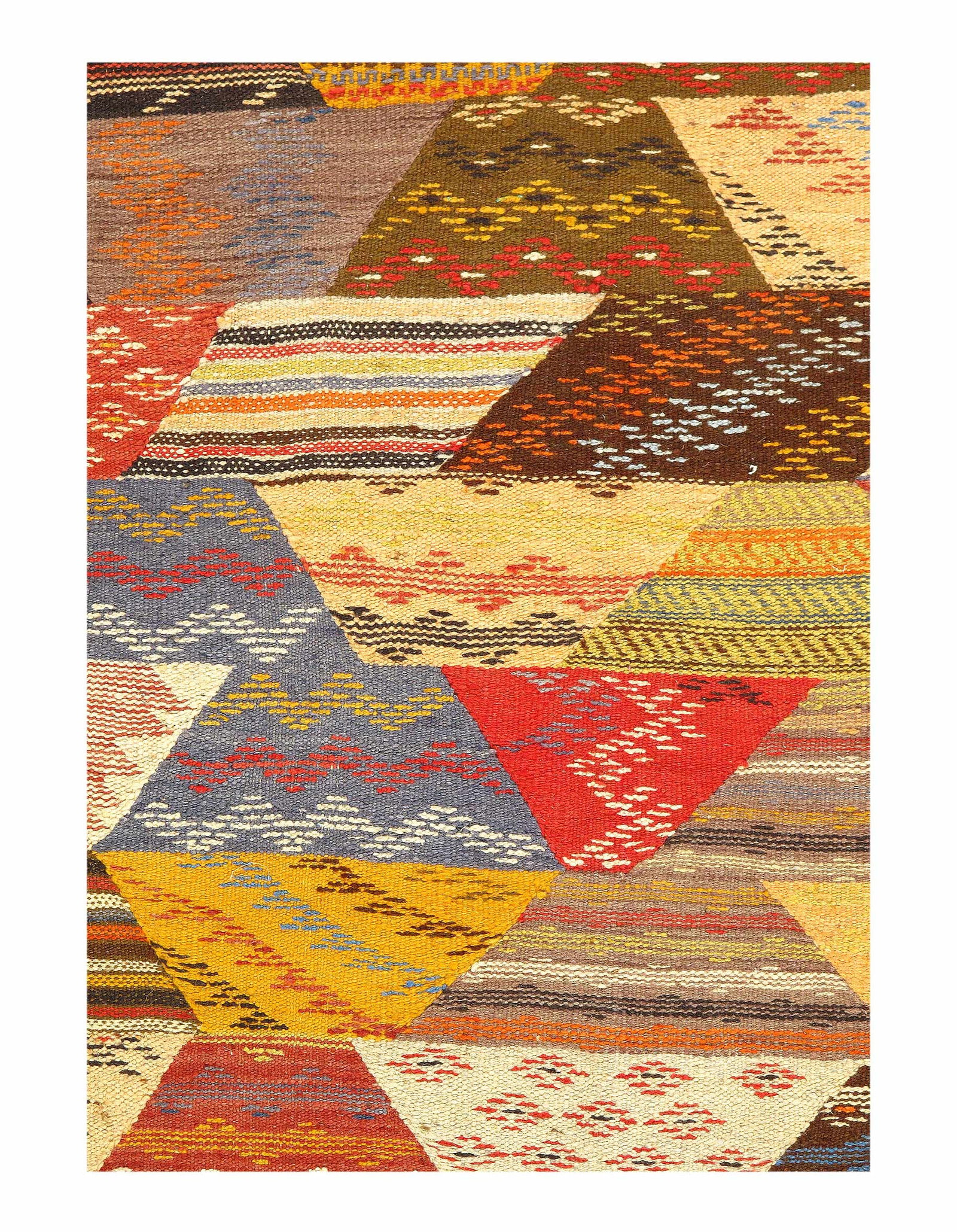 Fine Hand woven Flat Weave vintage Moroccan 4'11'' X 8'2'': Fine Hand woven Flat Weave vintage Moroccan 4'11'' X 8'2'' - Circa 1970, Moroccan, Hand-Woven, Flat Weave, 300 -D11877- 862.This item is part of our fine auction collection which includes many fine ho