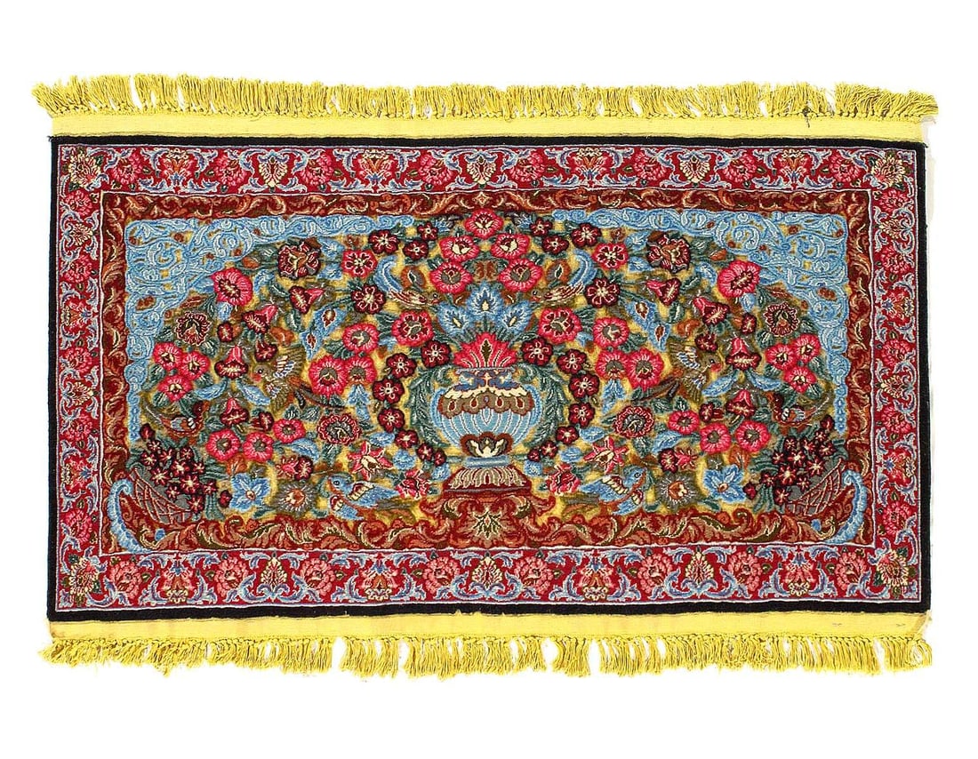 Fine Hand Knotted Persian Silk & wool Metallic Thread Persian Souf Isfahan Rug 1'9"x 3'3" (1 of 3)