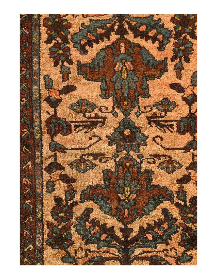 Persian Antique Hamadan rug 3'8'' X 6'6'': Persian Antique Hamadan rug 3'8'' X 6'6'' - Circa 1920, Hamadan, Hand-Knotted, Lamb's Wool, 300 -D12515- 862.This item is part of our fine auction collection which includes many fine home accessories