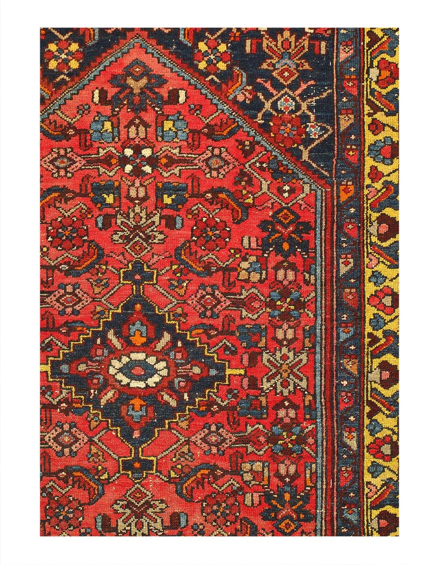 Persian Antique Hamadan rug 4'3'' X 6'5'': Persian Antique Hamadan rug 4'3'' X 6'5'' - 1950, Hamadan, Hand-Knotted, Lamb's Wool, 300 -D12105- 862.This item is part of our fine auction collection which includes many fine home accessories