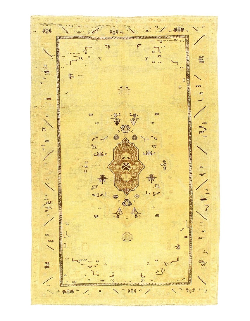 Beige Antique Oushak 6' X 9': Beige Antique Oushak 6' X 9' - circa 1940, Oushak, Hand-Knotted, Lamb's Wool, 300 -D08038- 862.This item is part of our fine auction collection which includes many fine home accessories including
