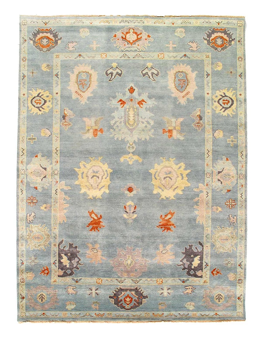 Fine Hand knotted Oushak rug 7'9'' X 10'6'' (1 of 4)