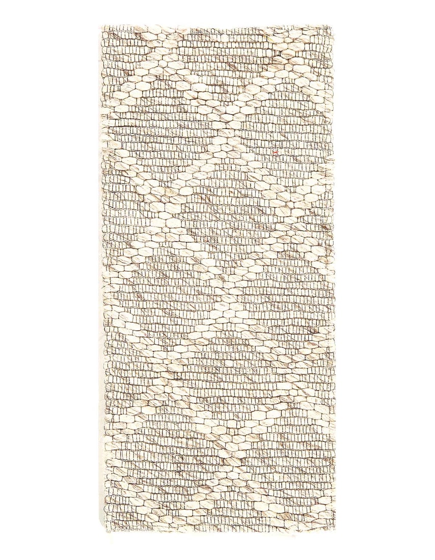 Modern Broad loom Rug 1'2"X 2'6': Modern Broad loom Rug 1'2"X 2'6' - NEW, Modern, Machine-Made, Viscose, 300 -D15111- 862.This item is part of our fine auction collection which includes many fine home accessories including antique rug