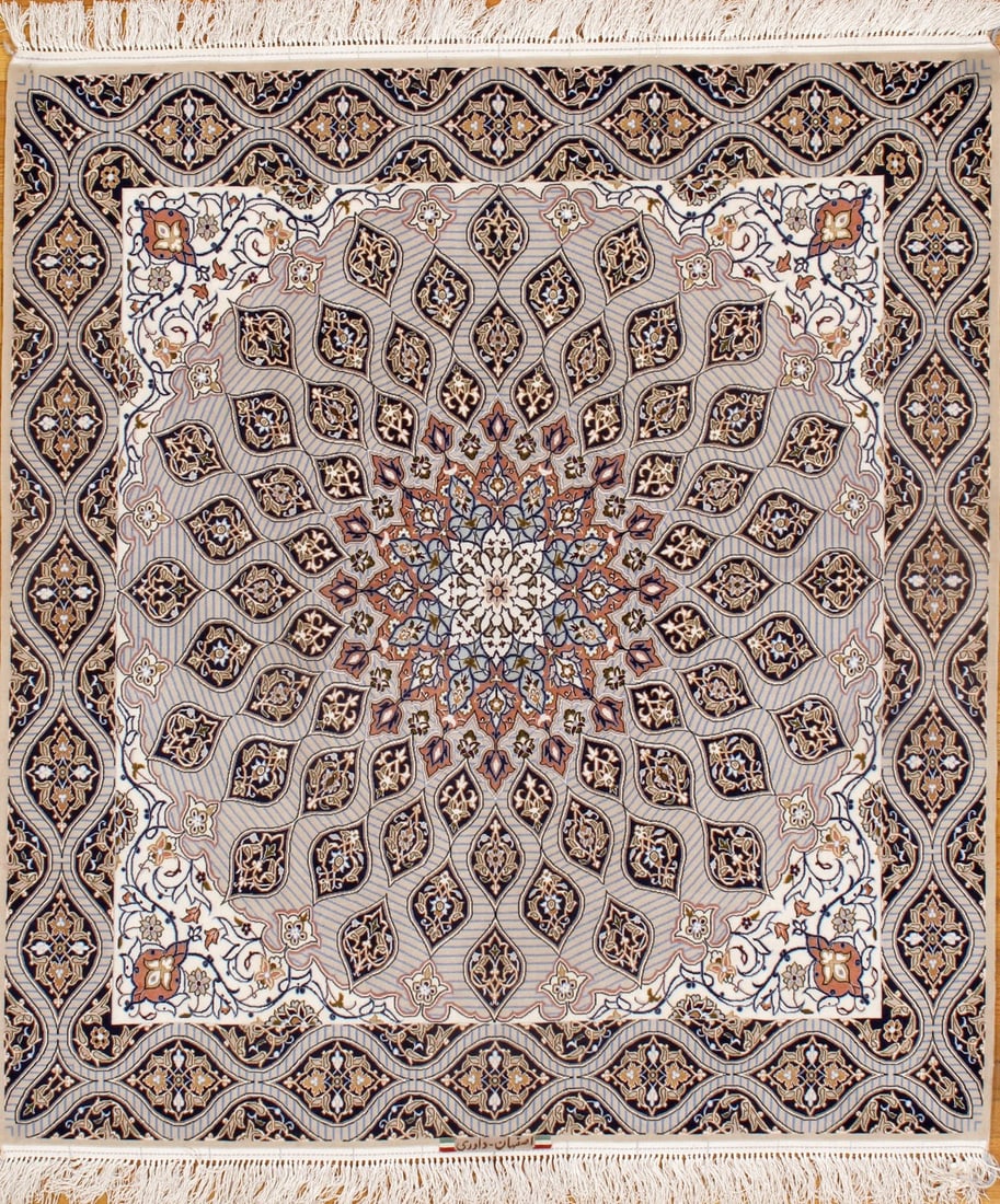 Gray Persain Isfahan silk & wool 4' 11'' X 5' 6'': Gray Persain Isfahan silk & wool 4' 11'' X 5' 6'' - New, Isfahan, Hand-Knotted, Wool & Silk, 300 -D05192- 862.This item is part of our fine auction collection which includes many fine home accessories