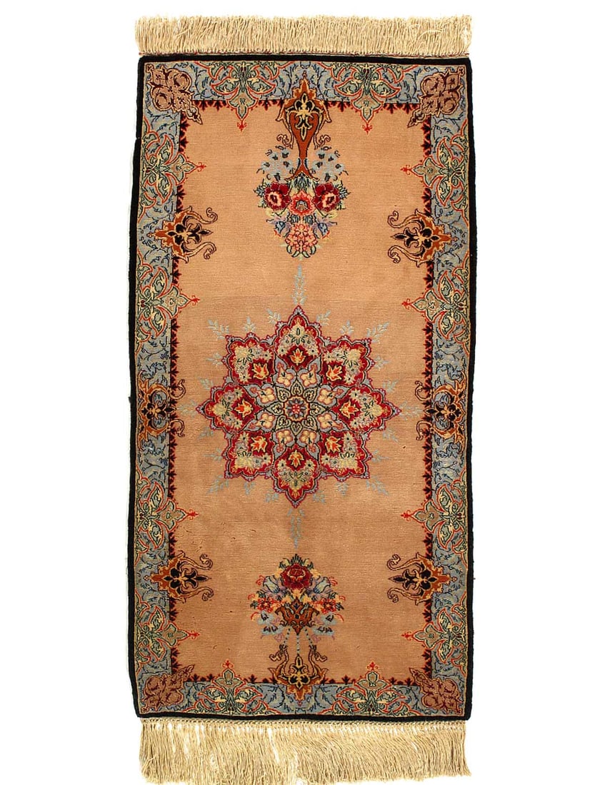 Super Fine hand knotted silk & wool Isfahan 2'1"X 4'3": Super Fine hand knotted silk & wool Isfahan 2'1"X 4'3" - CIRA 1980, Isfahan, Hand-Knotted, Wool & Silk, 300 -D03354- 862.This item is part of our fine auction collection which includes many fine home 