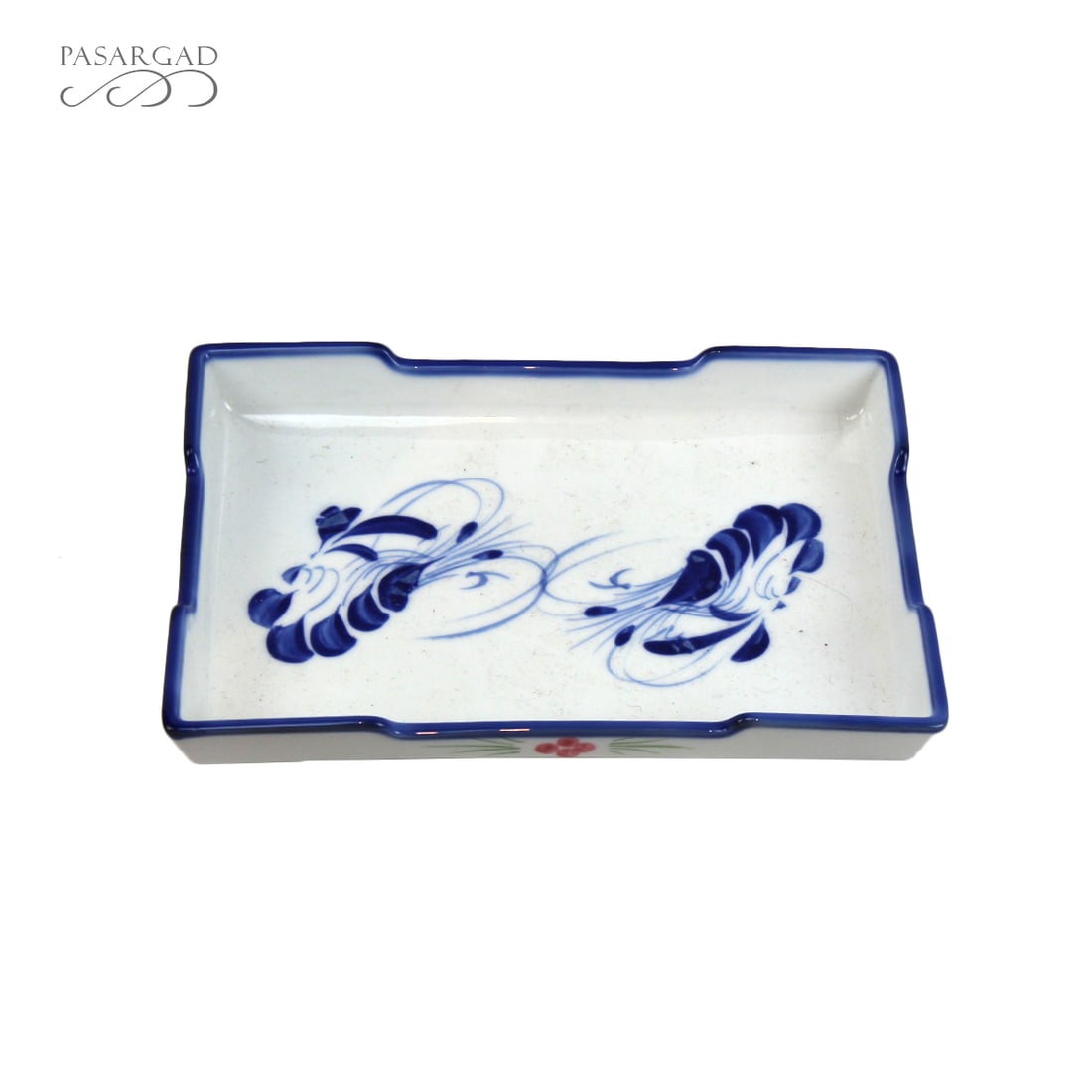 Chinese Handpainted Blue and White Porcelain Tray 11' W X 7' D X 2' H (1 of 3)