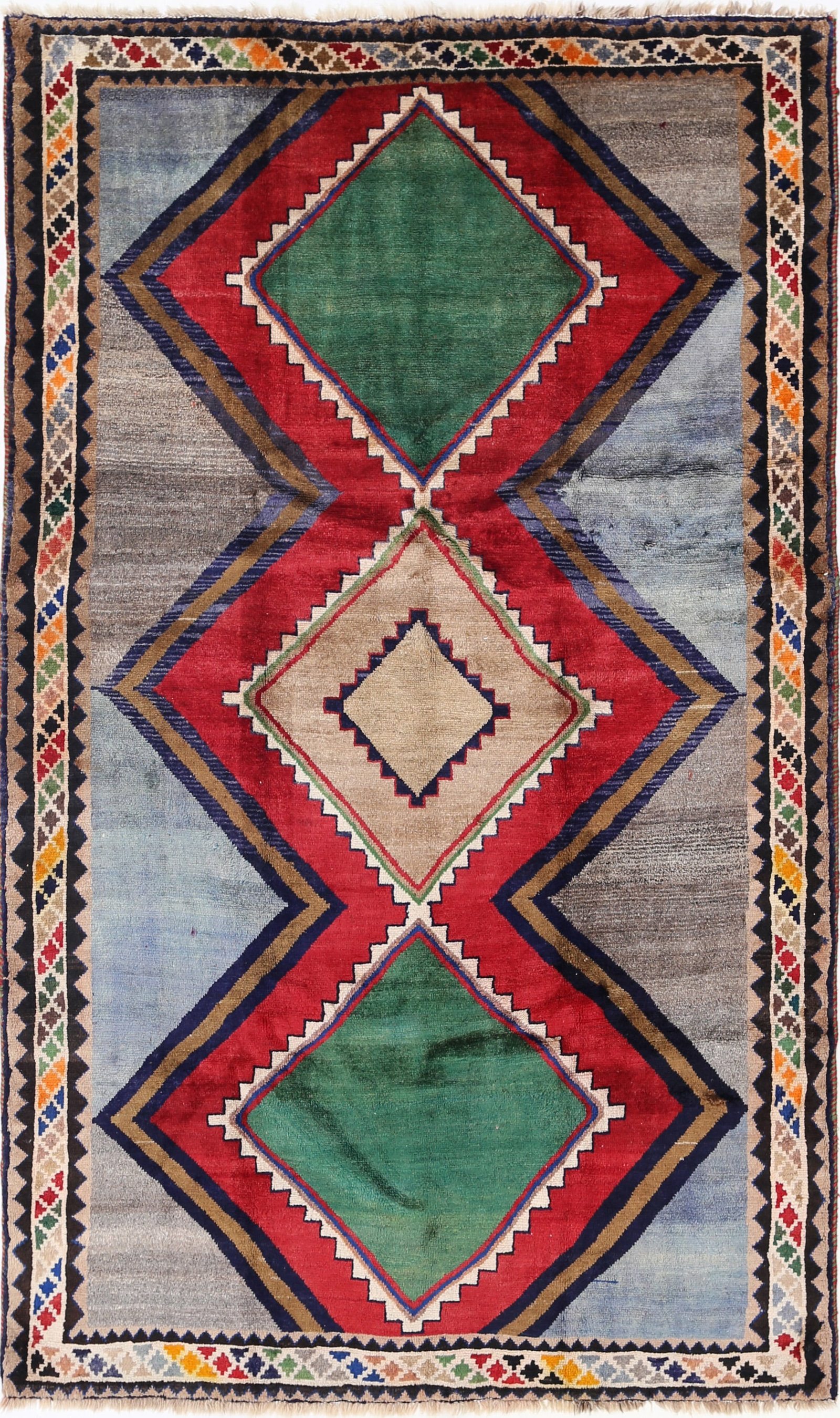 Persian Hand knotted Gabbeh rug 4'10 x 8'5": Persian Hand knotted Gabbeh rug 4'10 x 8'5" - cica 1970, Gabbeh, Hand-Knotted, Lamb's Wool, 300 -D13956- 862.This item is part of our fine auction collection which includes many fine home accessories 