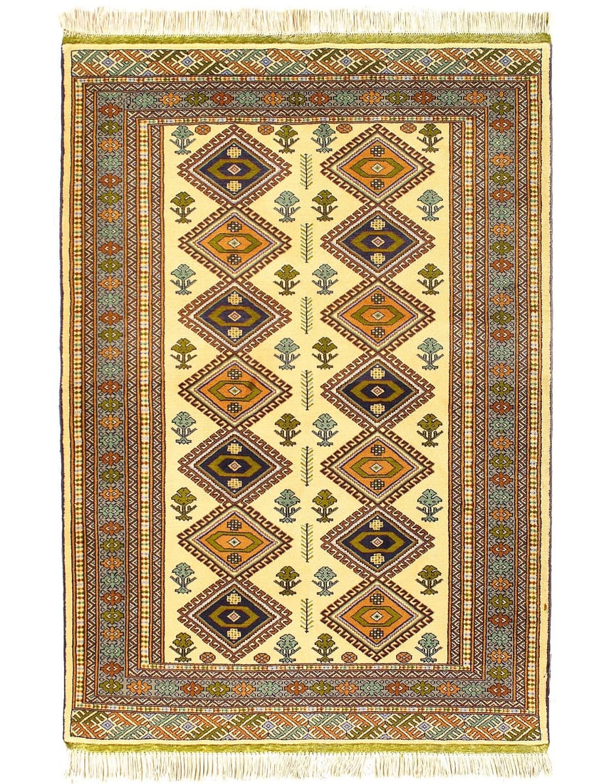 Fine Hand Knotted Persian vintage Ardabill Rug 4'4'' X 6'2'': Fine Hand Knotted Persian vintage Ardabill Rug 4'4'' X 6'2'' - 2000, All Over, Hand-Knotted, Lamb's Wool, 300 -52214- 862.This item is part of our fine auction collection which includes many fine home