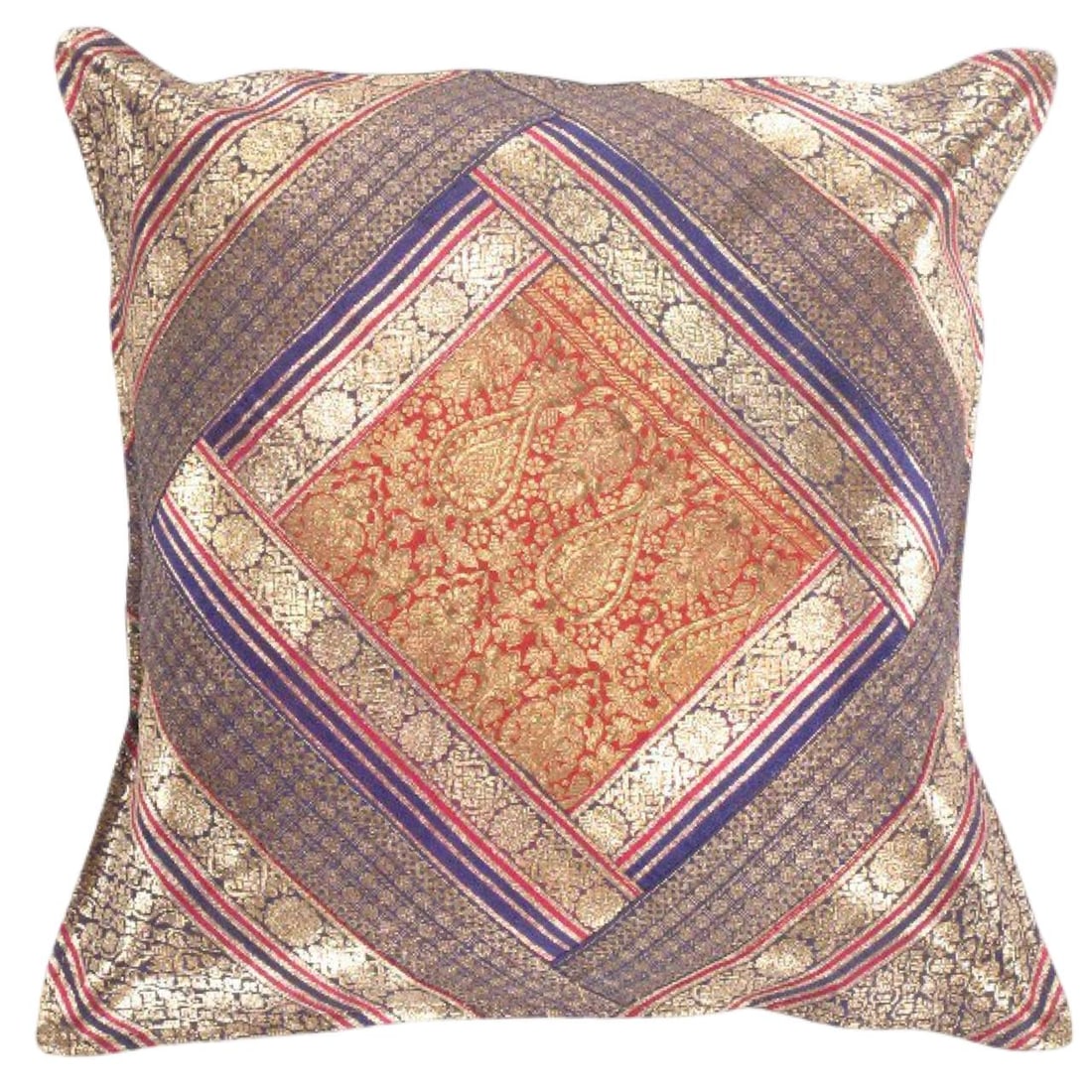 Vintage Sari silk Square Pillow Case 16 ": Vintage Sari silk Square Pillow Case 16 " - N/A, Traditional, Hand-Woven, sari Silk, 300 -PSS 143- 862.This item is part of our fine auction collection which includes many fine home accessories includ