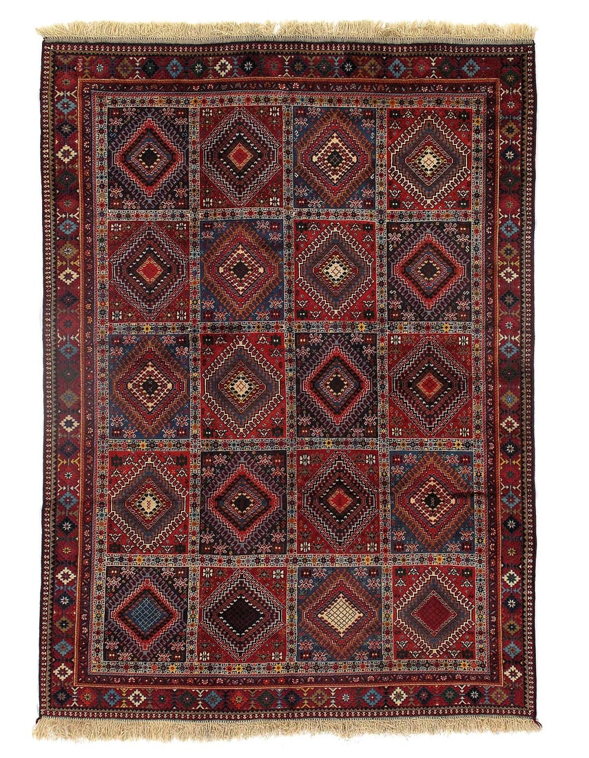 Red Persian yalameh 6'7" X 9'1": Red Persian yalameh 6'7" X 9'1" - New, Yalameh, Hand-Knotted, Lamb's Wool, 300 -D09551- 862.This item is part of our fine auction collection which includes many fine home accessories including