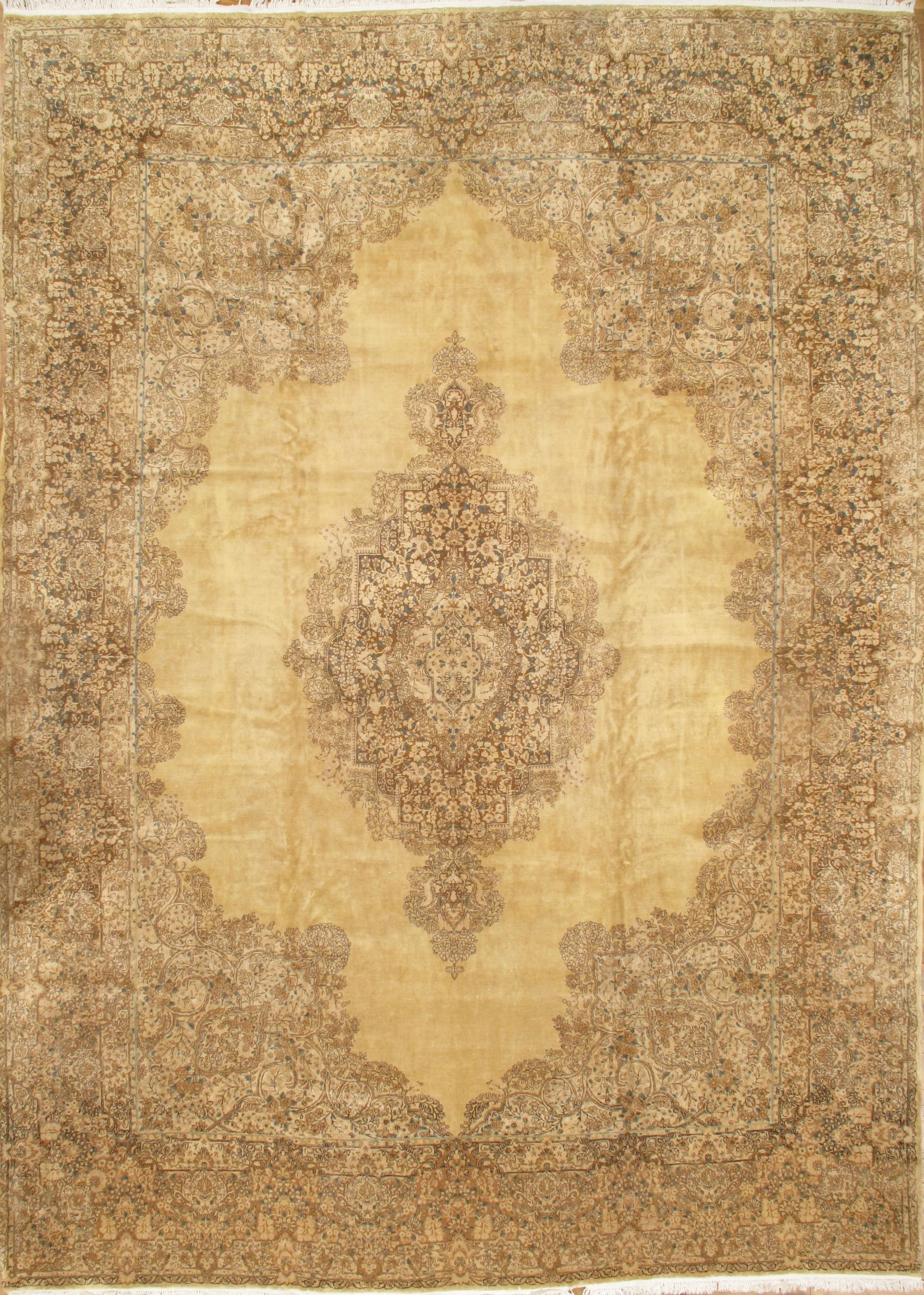 Beige Persian Kerman 11'.1'' x 15'.9'': Beige Persian Kerman 11'.1'' x 15'.9'' - circa 1960, kerman, Hand-Knotted, Lamb's Wool, 300 -D08083- 862.This item is part of our fine auction collection which includes many fine home accessories incl