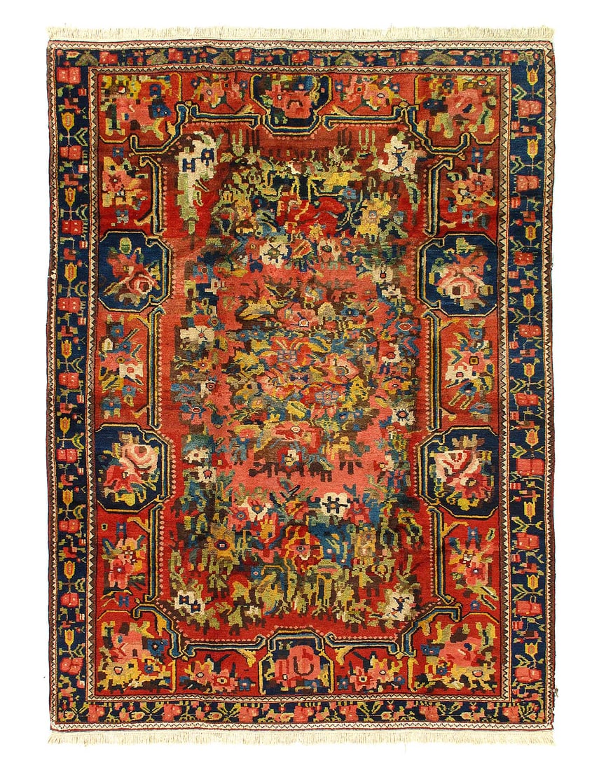 Persian Antique Hand knotted Bakhtiari rug 5'7'' X 7'7'': Persian Antique Hand knotted Bakhtiari rug 5'7'' X 7'7'' - 1950, Bakhtiari, Hand-Knotted, Lamb's Wool, 300 -16126- 862.This item is part of our fine auction collection which includes many fine home ac