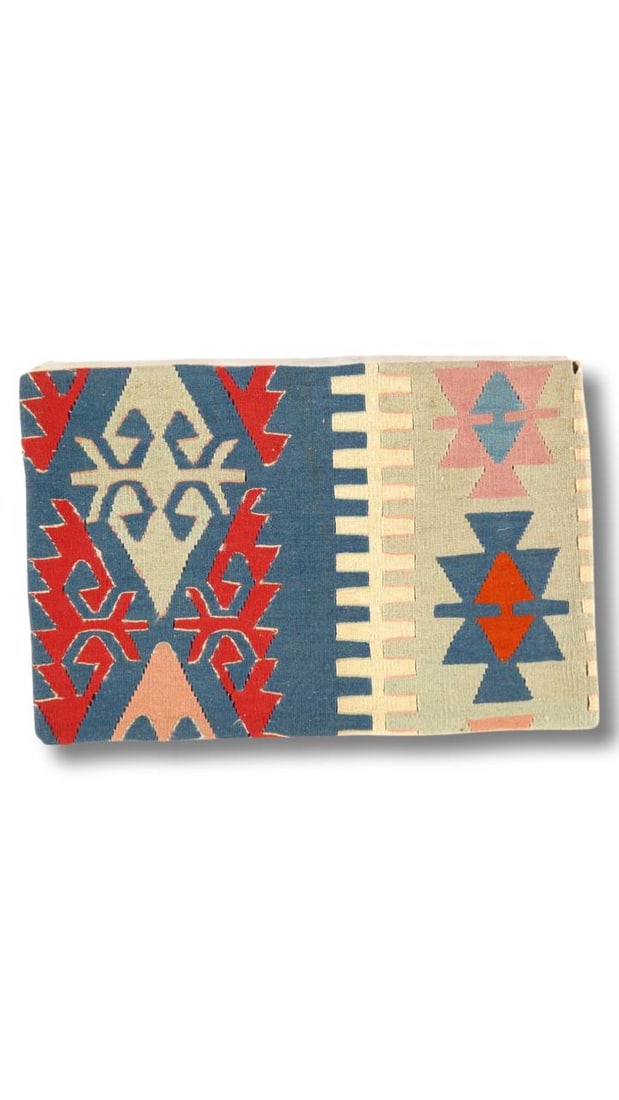 Vintage Hand Knotted kilim Pillow 16" x 24": Vintage Hand Knotted K61 Pillow 16" x 24"- N/A, Traditional, Hand-Woven, wool, 300 -K 61- 862.This item is part of our fine auction collection which includes many fine home accessories including antiq