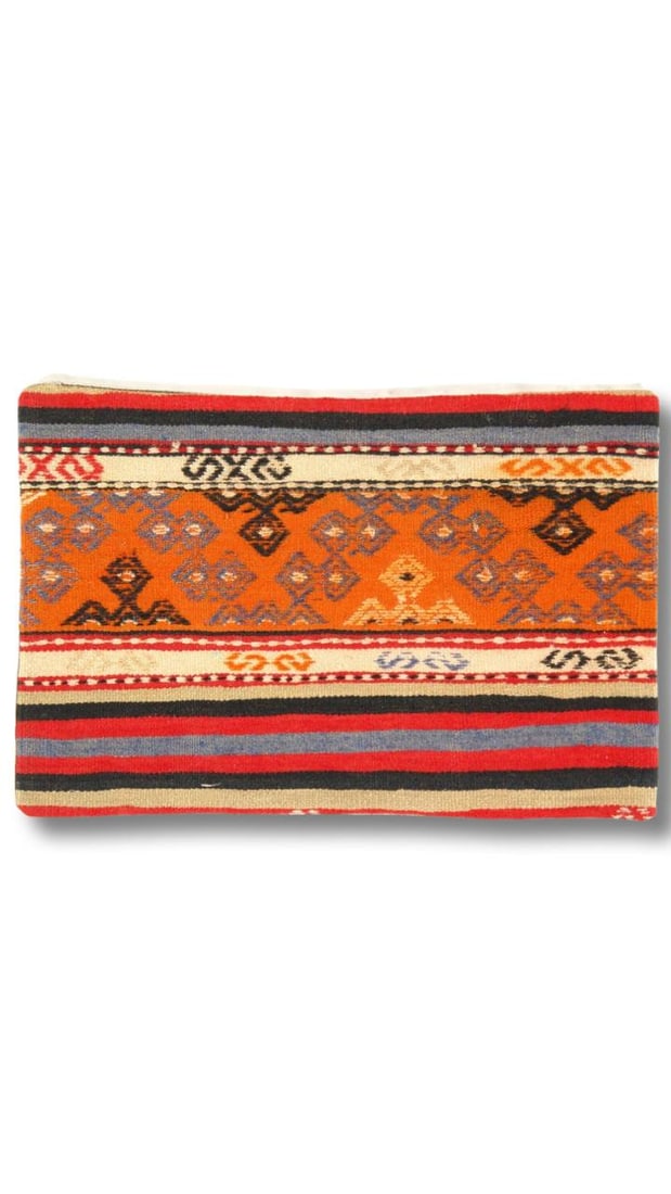 Vintage Hand Knotted Kilim Pillow 16" x 24": Vintage Hand Knotted K68 Pillow 16" x 24" vintage, kilim, Hand-made, wool, 300 -K68.This item is part of our fine auction collection which includes many fine home accessories including antique rugs, v