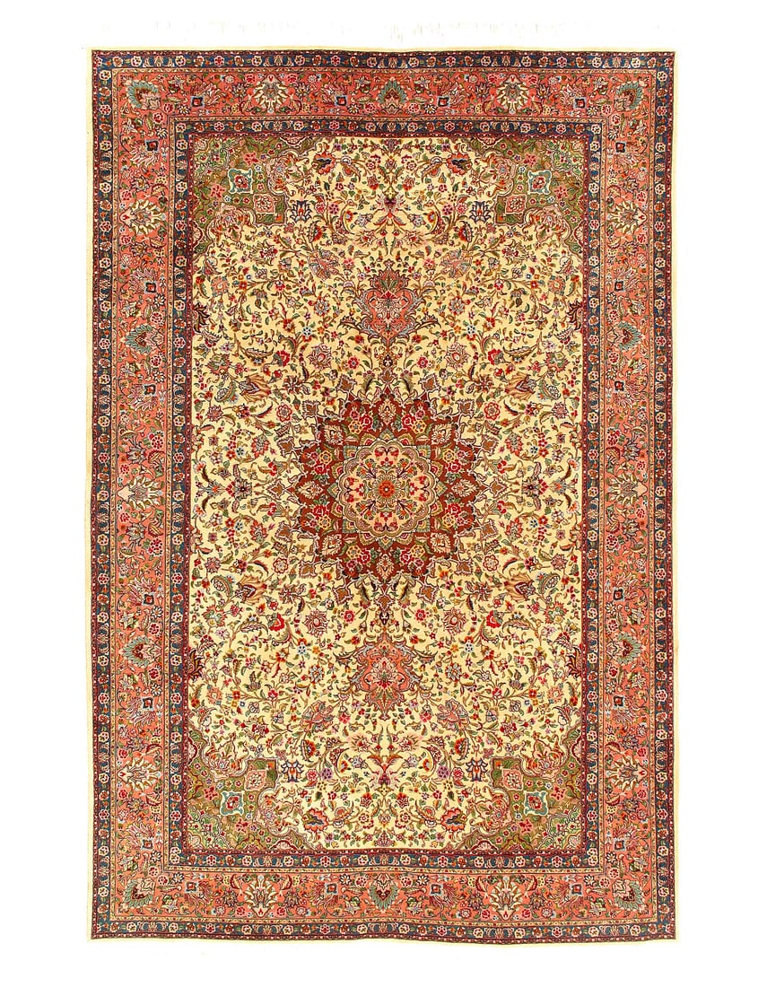 Fine Hand Knotted Vintage Persian Tabriz S/W rug 6'6'' X 9'11'': Fine Hand Knotted Vintage Persian Tabriz S/W rug 6'6'' X 9'11'' - 1980, Tabriz, Hand-Knotted, Wool & Silk, 300 -D12422- 862.This item is part of our fine auction collection which includes many fine ho