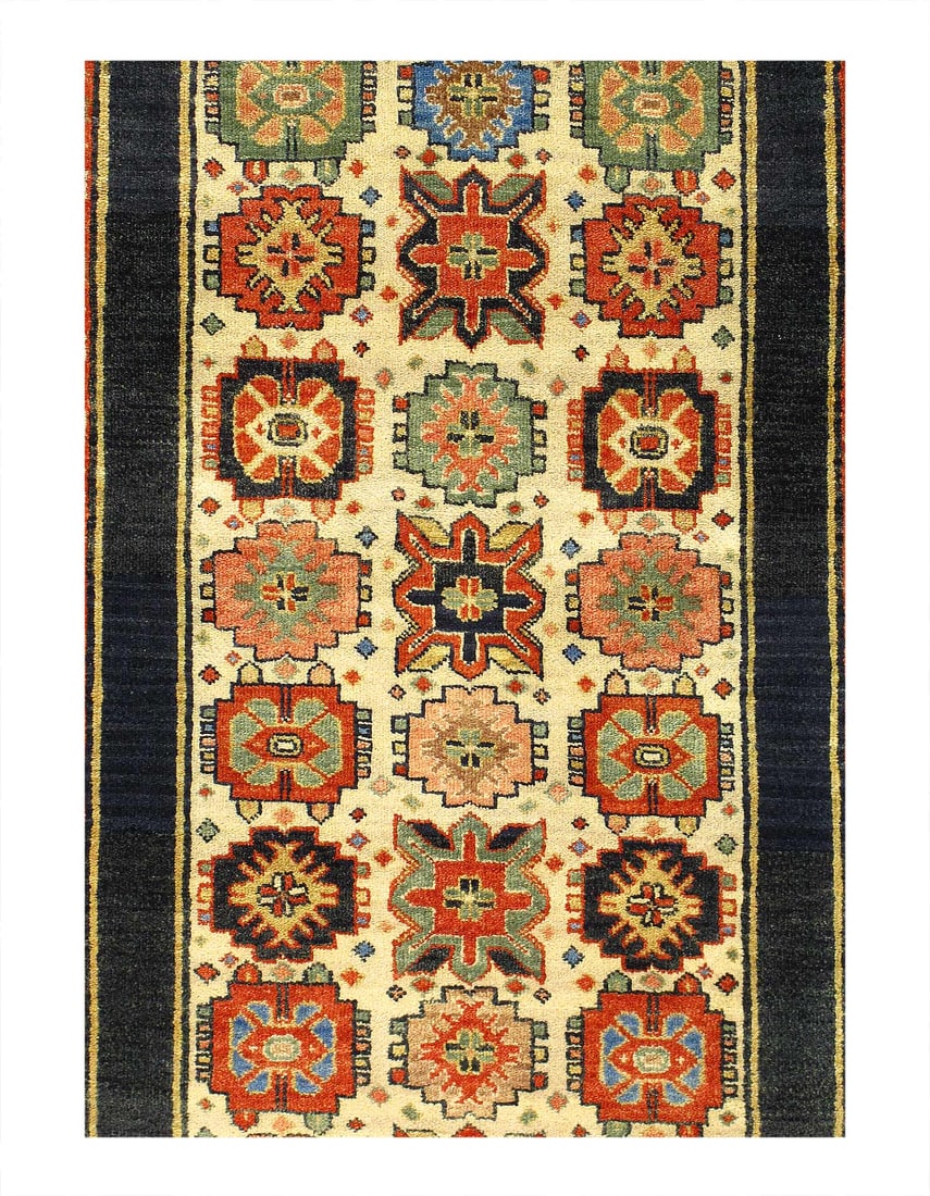 Ivory Shirvan runner 2'.6''x 10' - 2