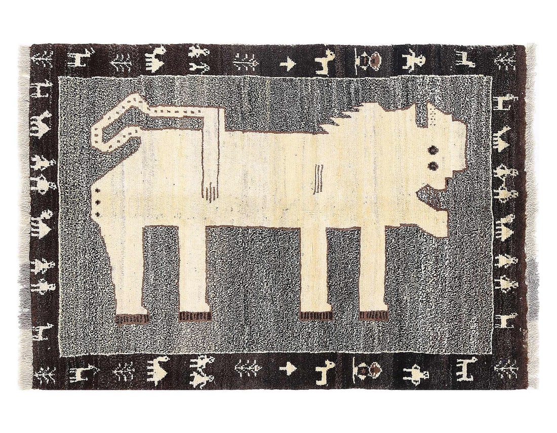 Distinctive Majestic Persian Lion rug 3'5'' X 5': Distinctive Majestic Persian Lion rug 3'5'' X 5' - New, Shiraz, Hand-Knotted, Lamb's Wool, 300 -D13413- 862.This item is part of our fine auction collection which includes many fine home accessories i