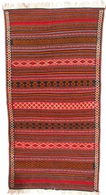 Peach Antique Persian Shiraz Kilim 5'2" X 10'1": Peach Antique Persian Shiraz Kilim 5'2" X 10'1" - circa 1960, Seneh Klim, Hand-Woven, Wool, 300 -14415- 862.This item is part of our fine auction collection which includes many fine home accessories i
